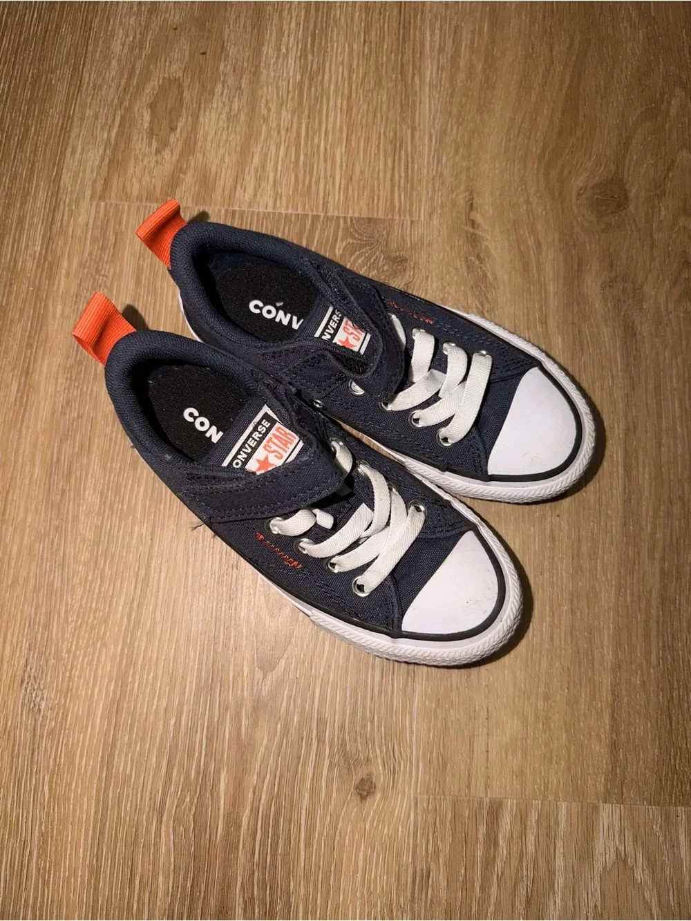 Converse Kids Blue and White Low-Top Sneakers with Orange Pull Tab (Unisex)